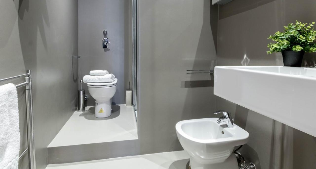 Joivy Spacious 1 Bedroom Apt Near S Agostino Metro Milano Exteriör bild